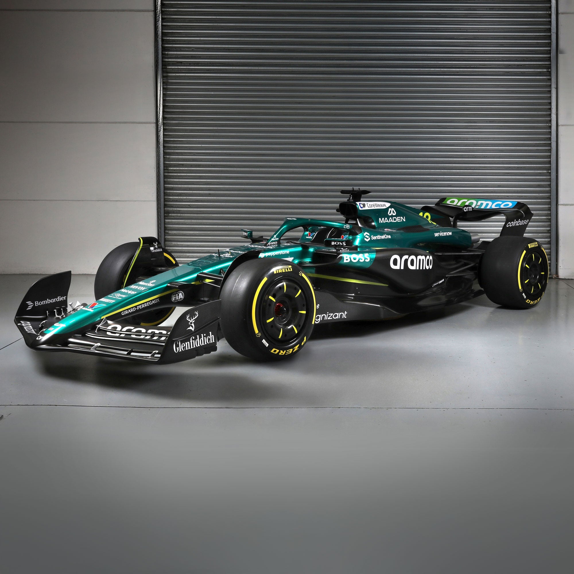 Official Aston Martin F1 Team Show Car – AMR25 2025 Formula 1 Livery Collector Edition